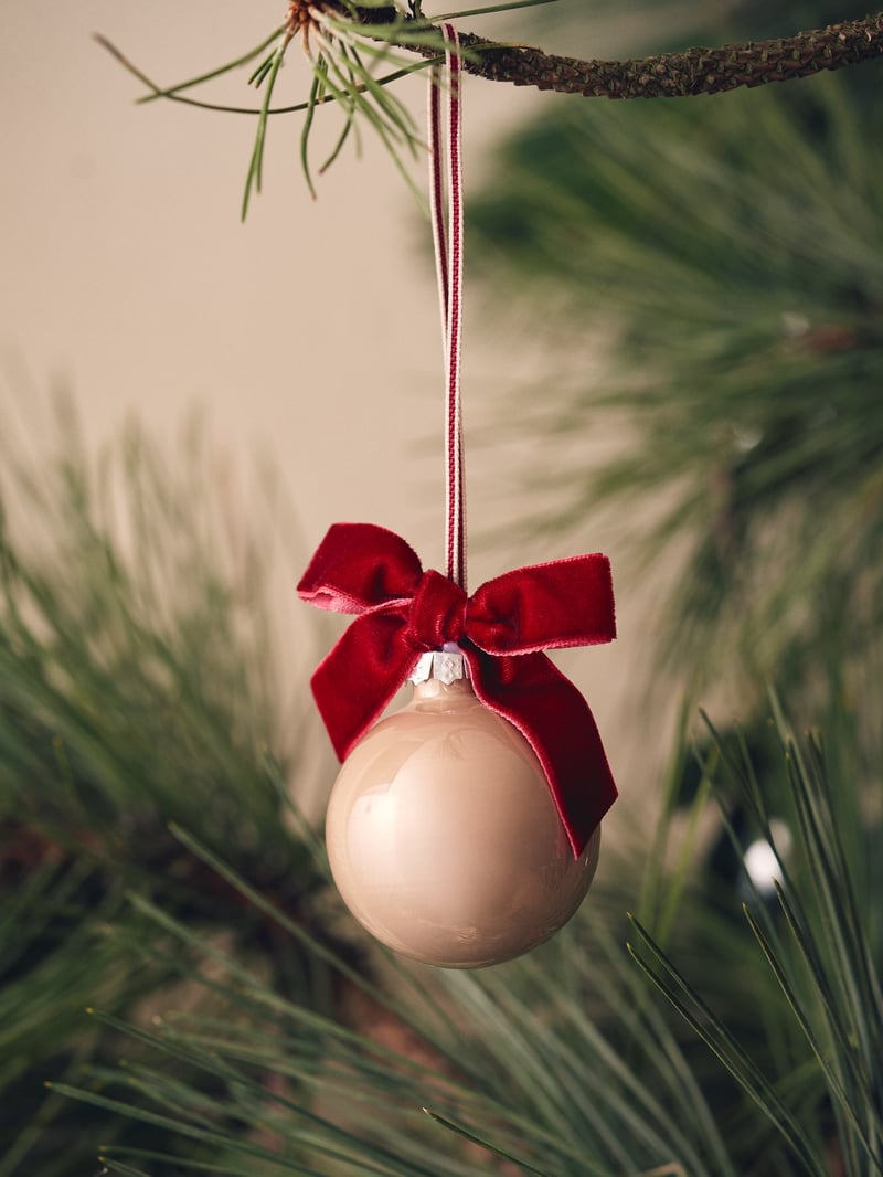 Christmas bauble with velvet bow - Camel, Red - image 2