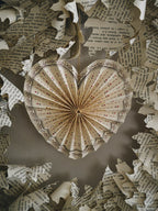 Hanging rosette heart - Off White, Orange Red - image 2
